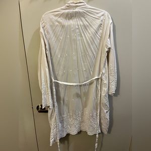 Lace robe